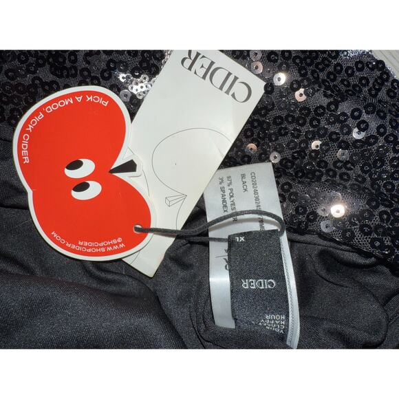 NWT cider SEQUIN MID RISE STAR MINI SKIRT size XL Black sparkle silver star - Picture 7 of 8